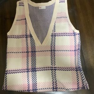 oversized beige pink\purple sleeveless v neck